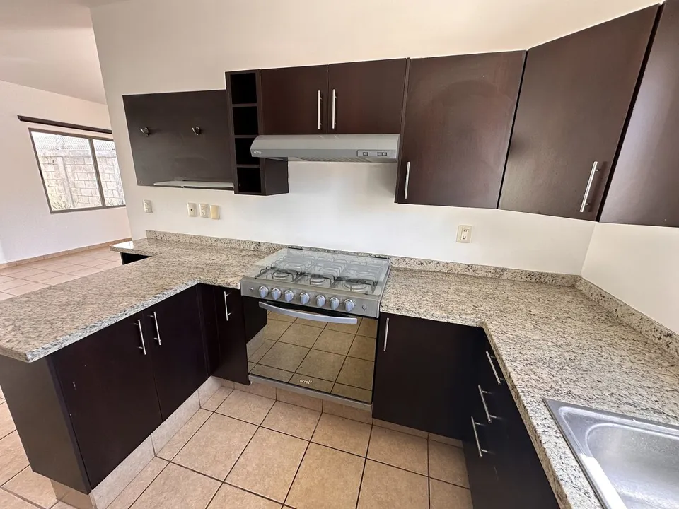 Foto 4 de Casa en Venta en Villa California - Coto La Jolla L12