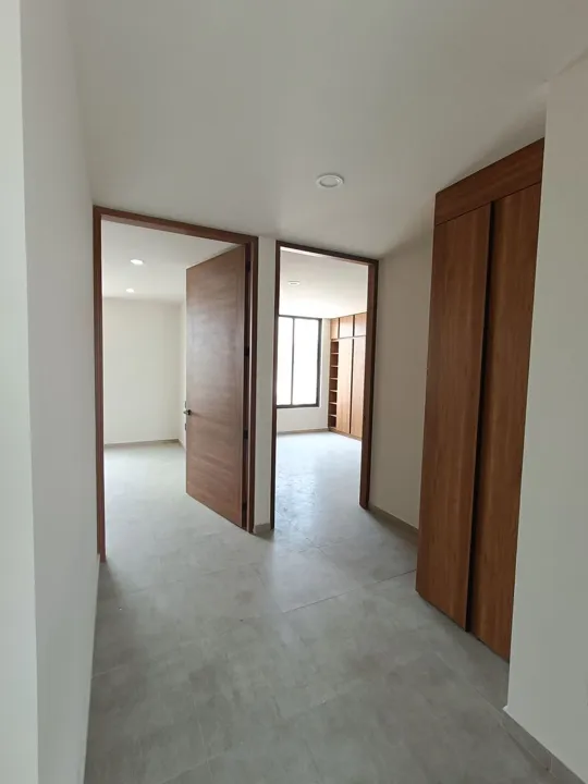 Foto 3 de CASA CON ESTILO UNICO Y BUENOS ACABADOS