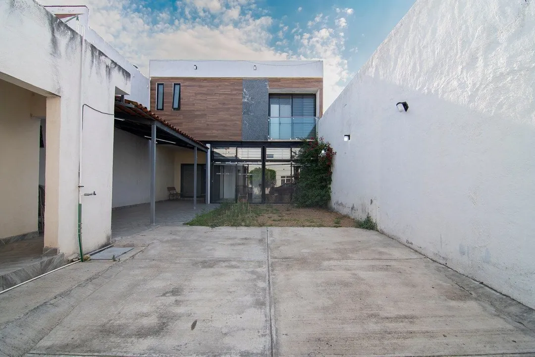 Foto 2 de Casa en Venta en La Tuzania, Zapopan