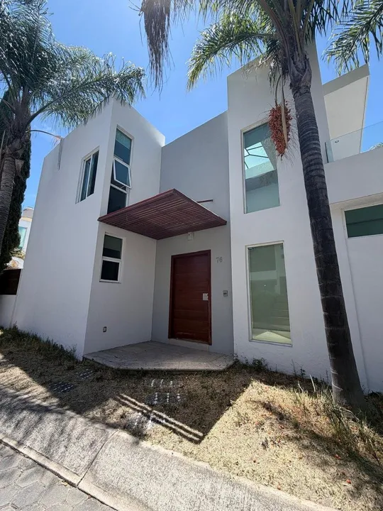 Foto 2 de OPORTUNIDAD CASA EN VENTA EN PALMA REAL