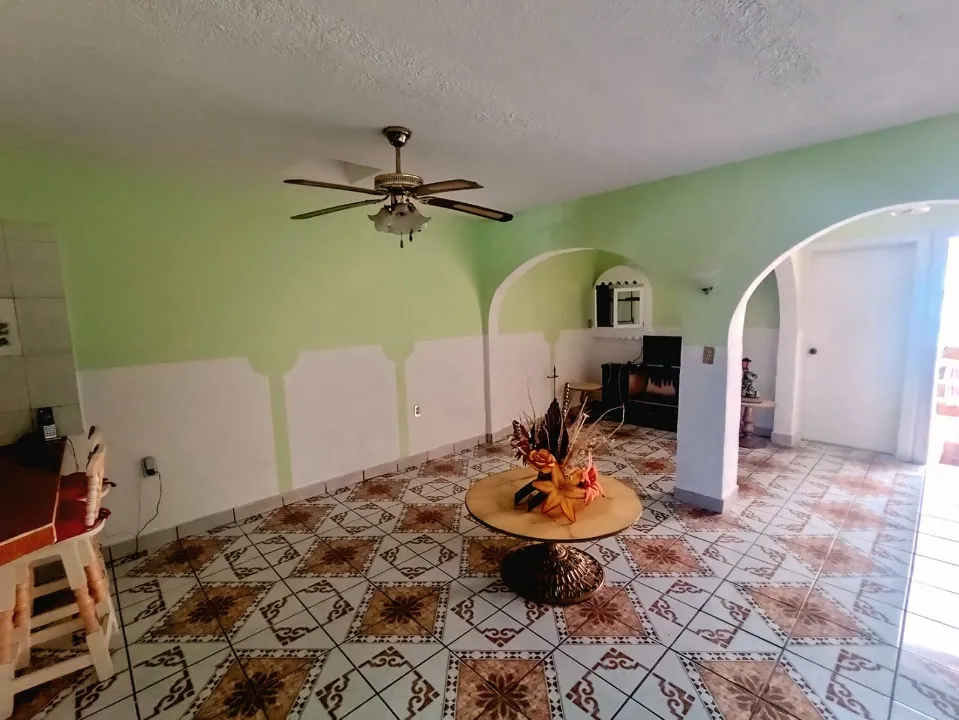 Foto 3 de Casa en venta en Calle Josefa Ortiz de Domínguez, Libertad, Guadalajara