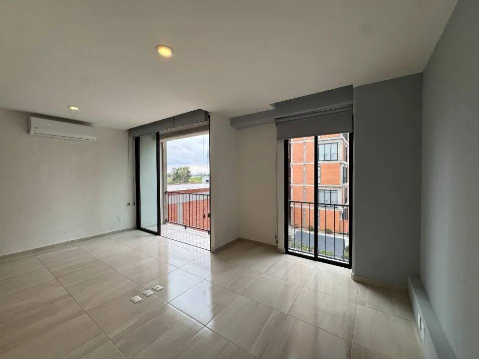 Foto 8 de Departamento en renta en Avenida Naciones Unidas, san juan de ocotan, Zapopan