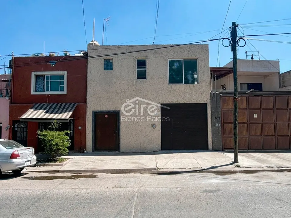 Bodega en venta en Medrano, Guadalajara | 412.59 m²