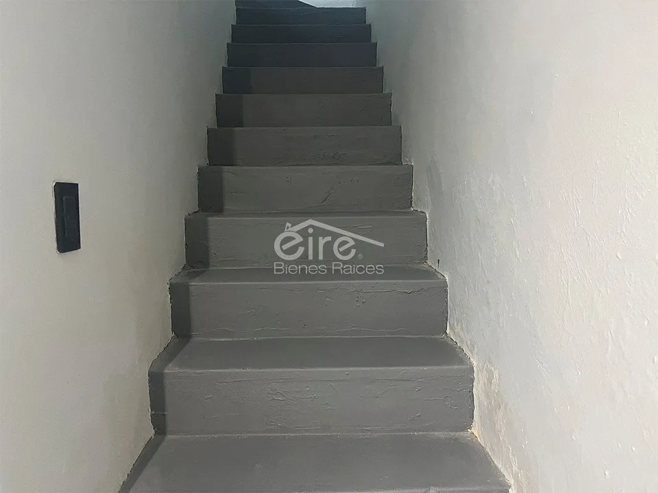 Foto 8 de Bodega en venta en Medrano, Guadalajara | 412.59 m²