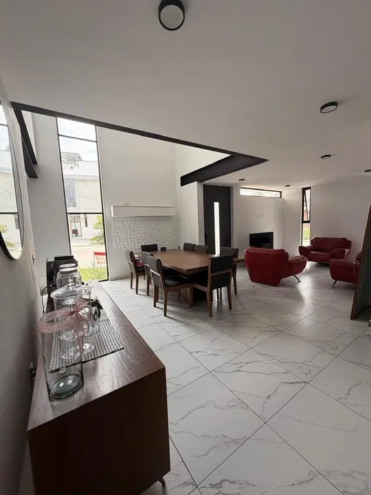 Foto 4 de Casa en Venta en Capital Norte - Coto Sivec 171