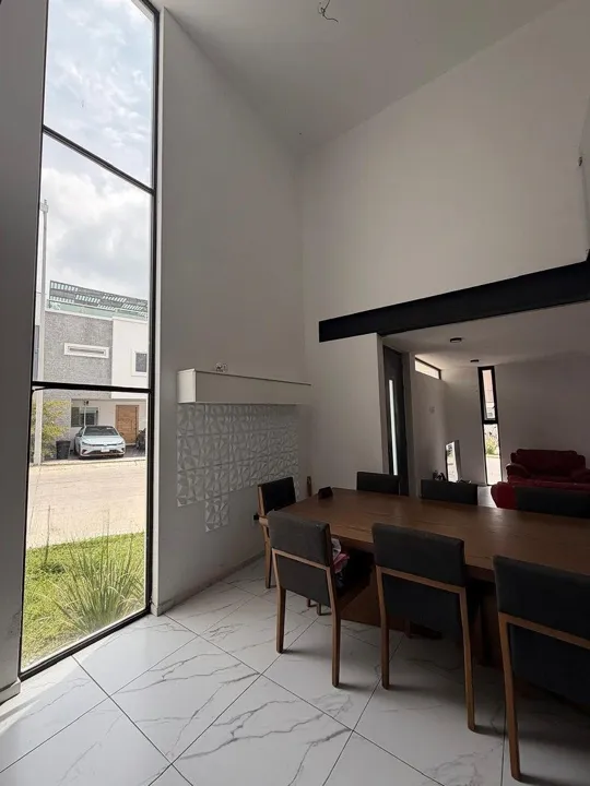 Foto 6 de Casa en Venta en Capital Norte - Coto Sivec 171