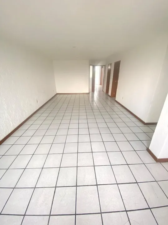 Foto 3 de Departamento en Venta en Bosques de la Victoria, Guadalajara, Jalisco