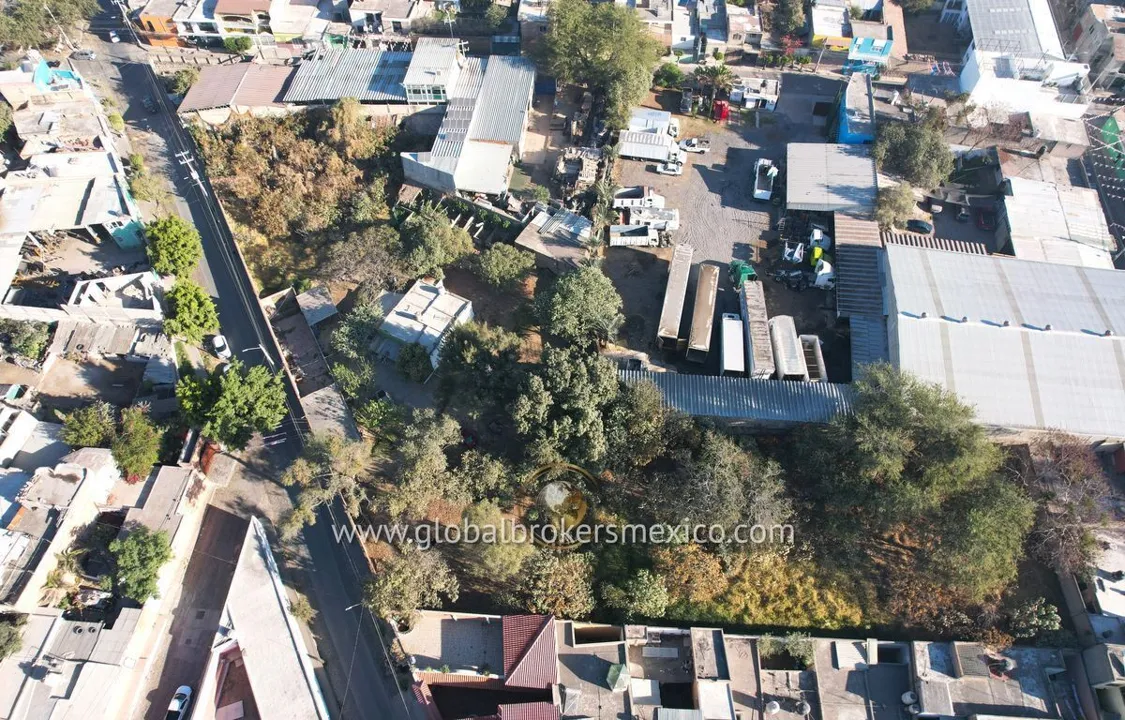 Foto 3 de Terreno en Venta en Santa María Tequepexpan, Tlaquepaque, Jalisco