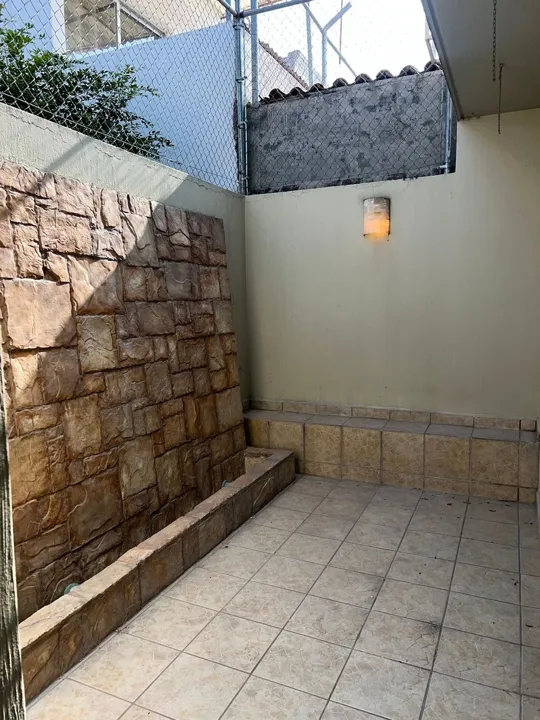 Foto 8 de CASA EN VENTA EN NUEVA GALICIA- ANDALUCIA