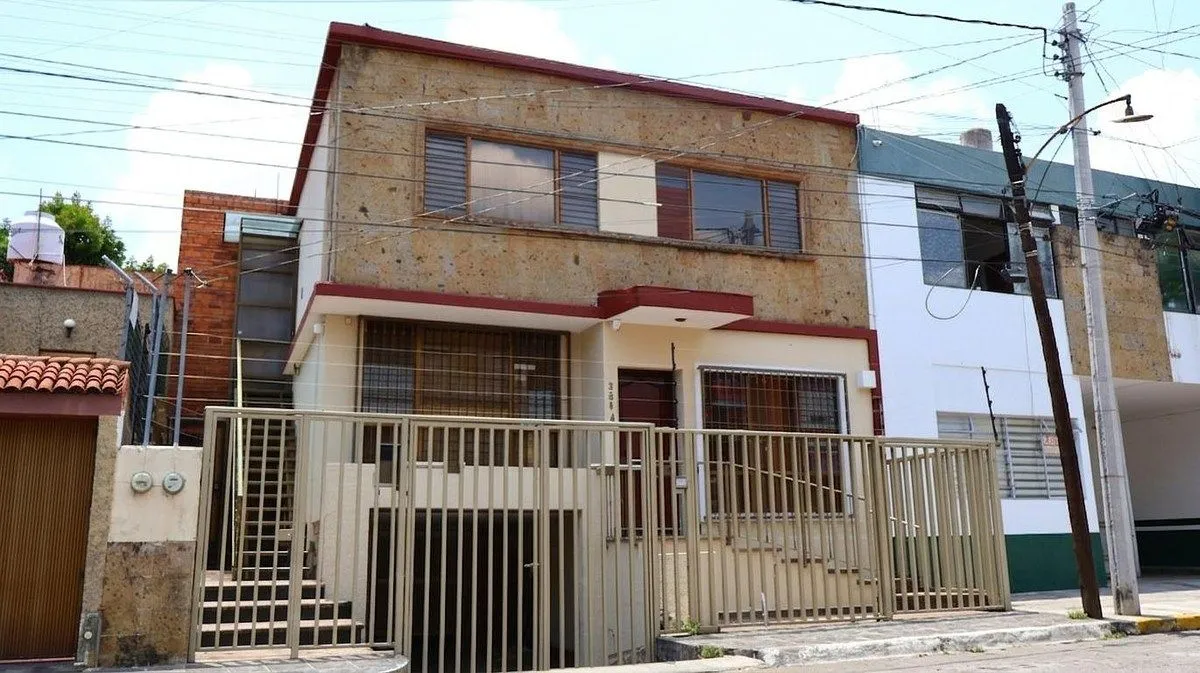 Casa en Venta, Col. Ladron de Guevara, Guadalajara, Jalisco.