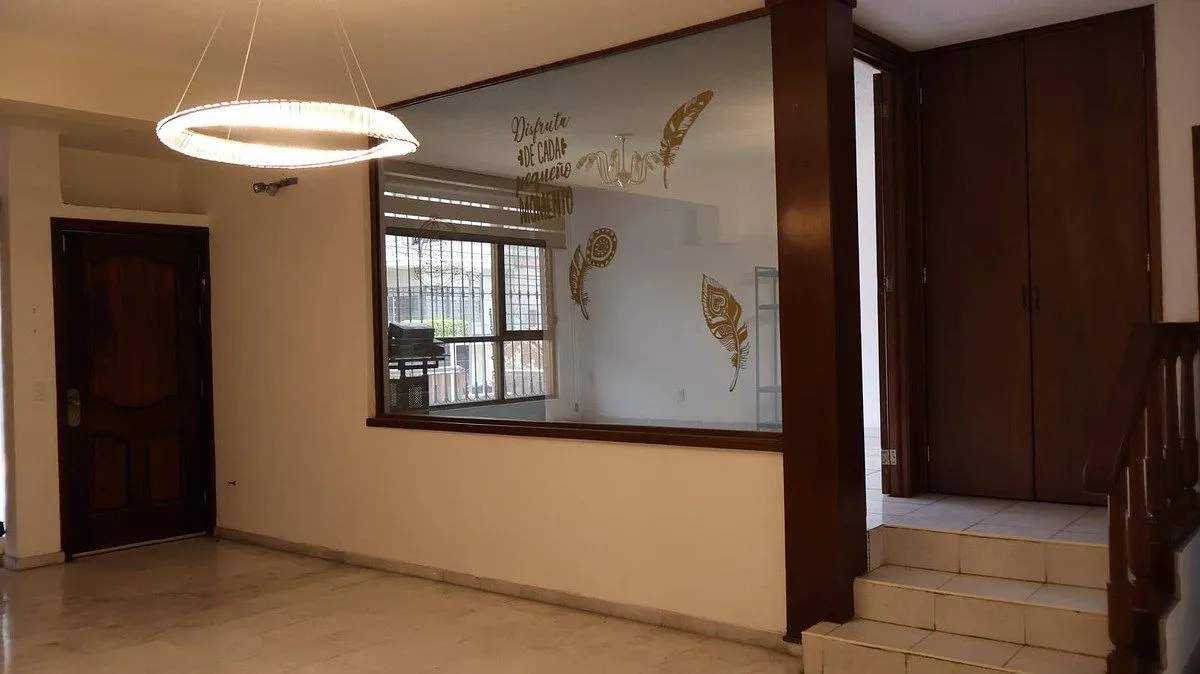 Foto 4 de Casa en Venta, Col. Ladron de Guevara, Guadalajara, Jalisco.