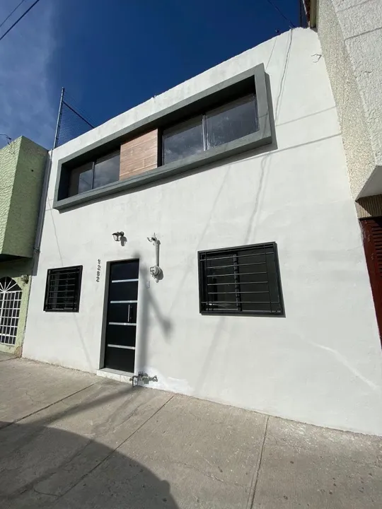 Casa en Venta, Colonia Morelos, REMODELADA!