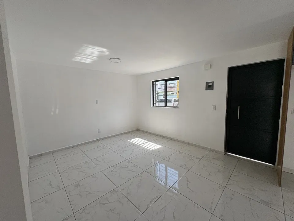 Foto 2 de Casa en Venta, Colonia Morelos, REMODELADA!