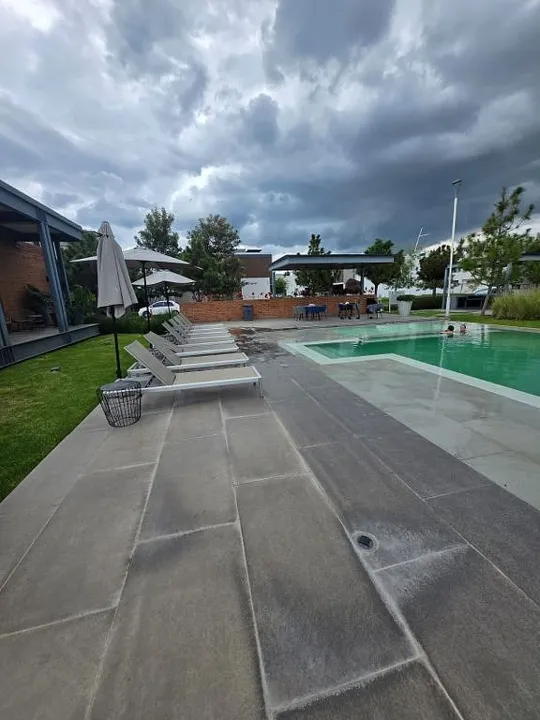 SOLARES " PRIVANZA RESIDENCIAL COTO TERMA" TERRENO EN VENRA