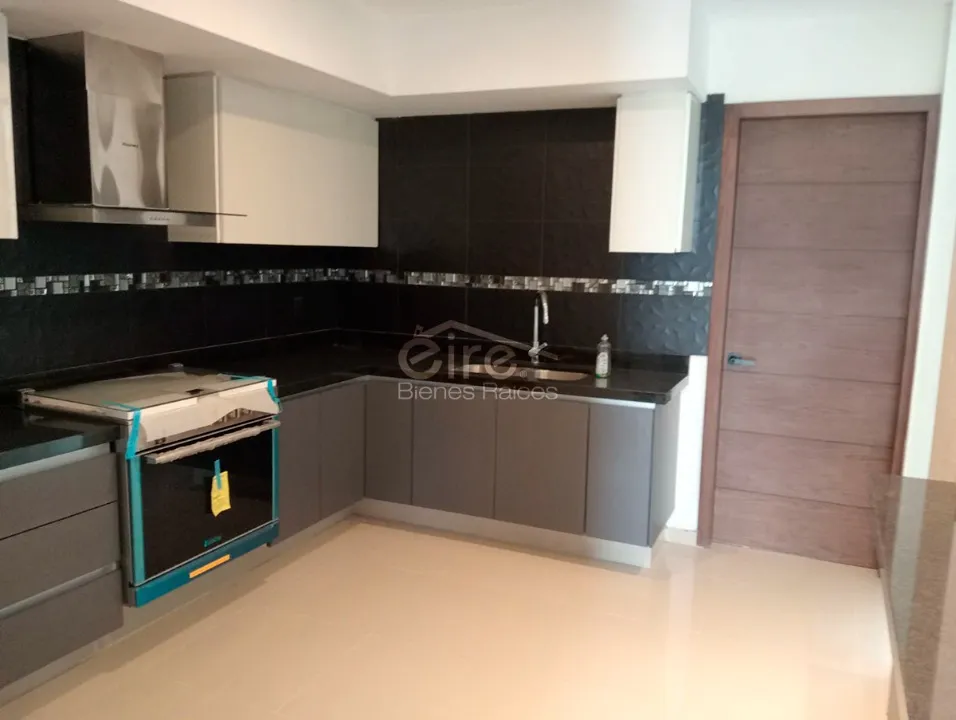 Foto 2 de Casa nueva en venta en Punto Sur II, Tlajomulco | 3 recámaras, roof garden y ame