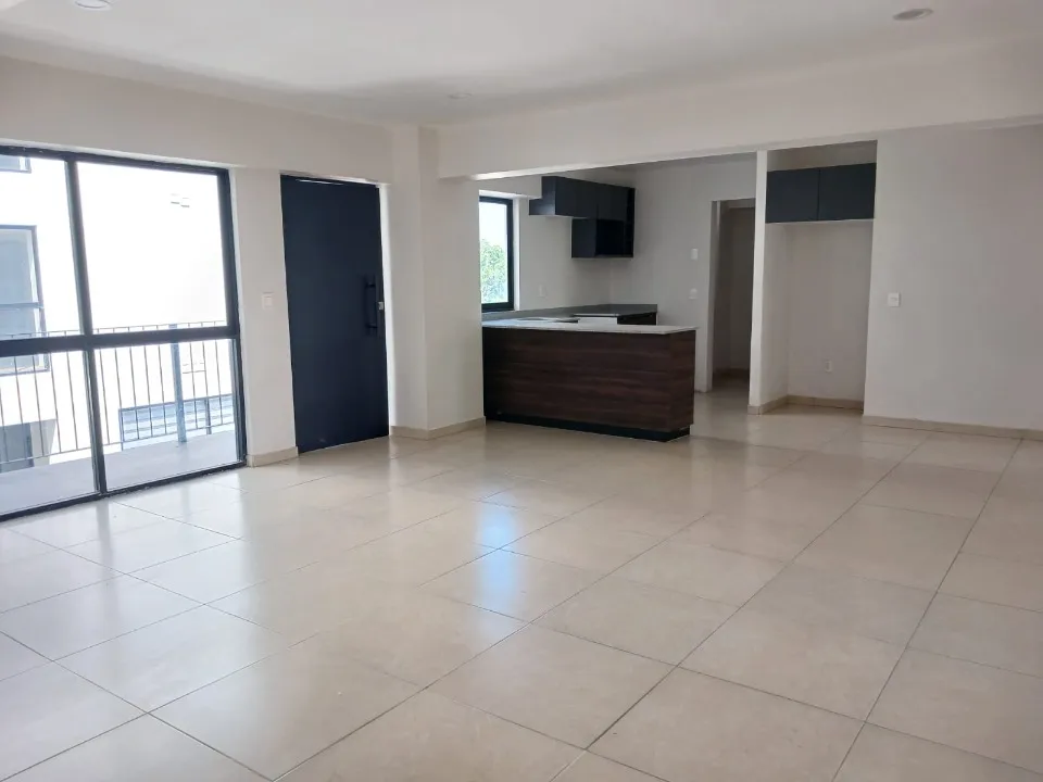 Foto 3 de Departamento en renta en Calle Constancia, Real, Guadalajara