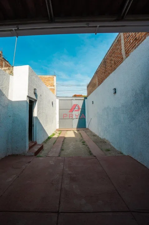 Foto 7 de Casa en venta en Santa Paula, Tonalá con espacio independiente para negocio