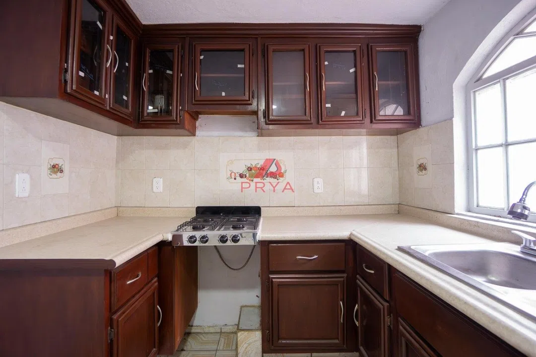 Foto 9 de Casa en venta en Santa Paula, Tonalá con espacio independiente para negocio