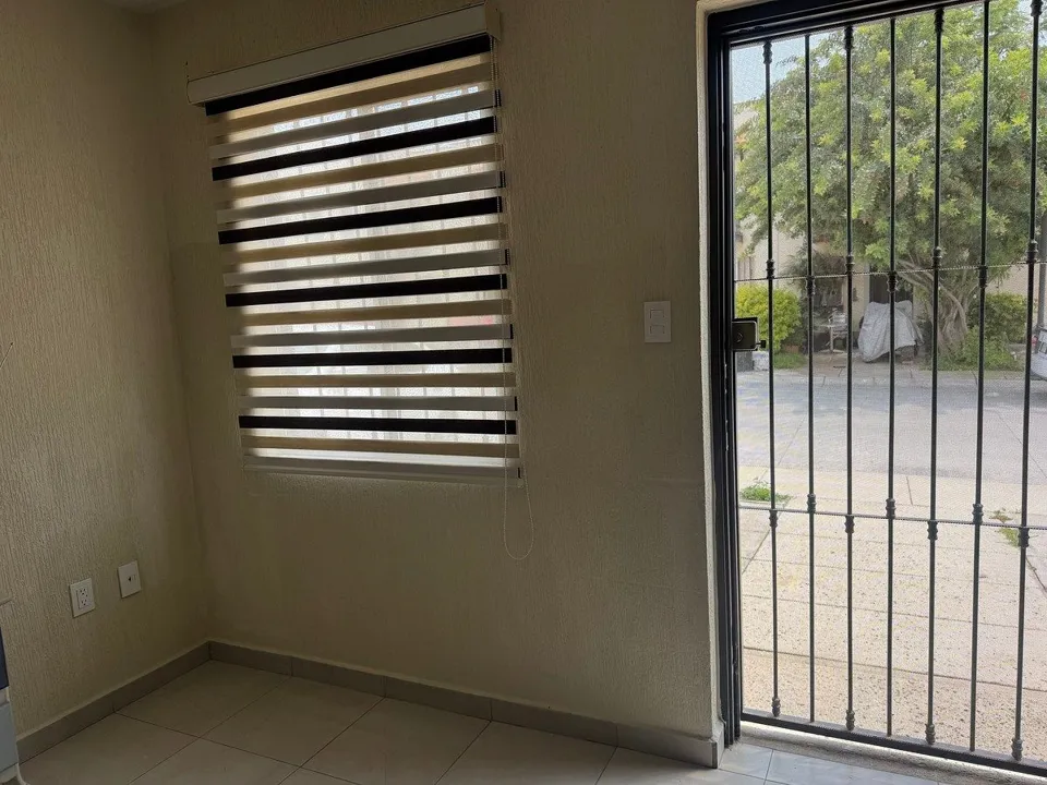 Foto 9 de CASA EN RENTA EN ALTA CALIFORNIA RESIDENCIAL TLAJOMULCO DE ZUÑIGA, JAL.