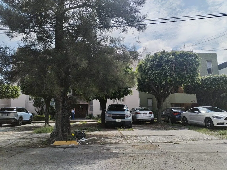 Departamento en VENTA en Jardines Universidad muy cerca de la UAG