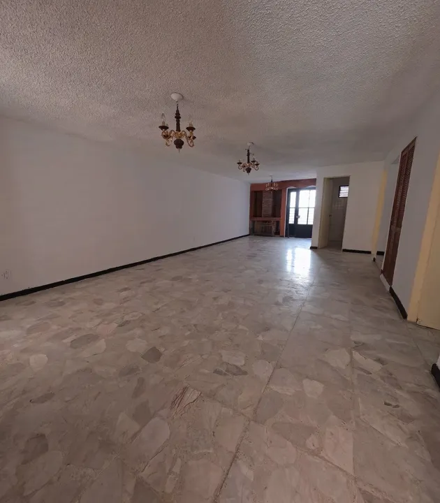 Foto 4 de CASA A LA VENTA EN MIRADOR DEL SOL IDEAL PARA FAMILIAS O INVERSIONISTAS