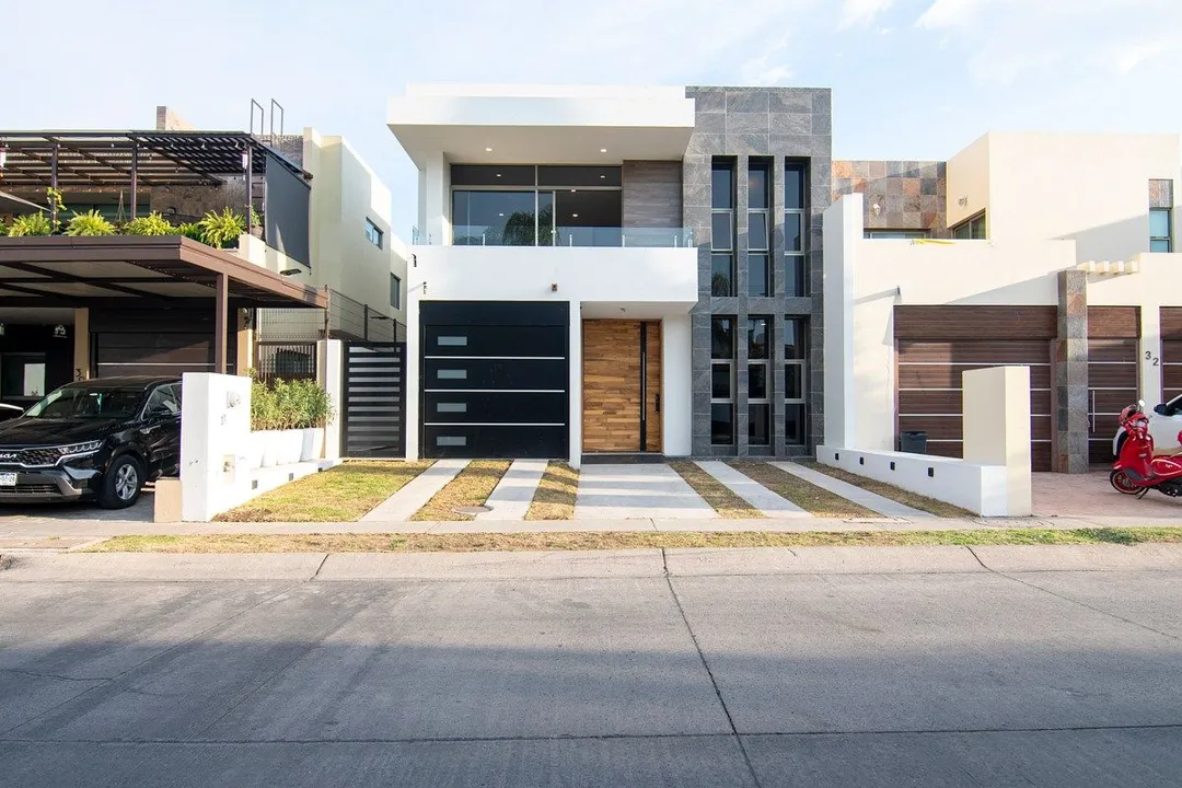 Casa en Venta en Casa Fuerte, Tlajomulco