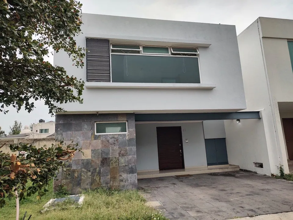 Foto 7 de Casa en VENTA - Coto Solé - frente a TEC de Monterrey
