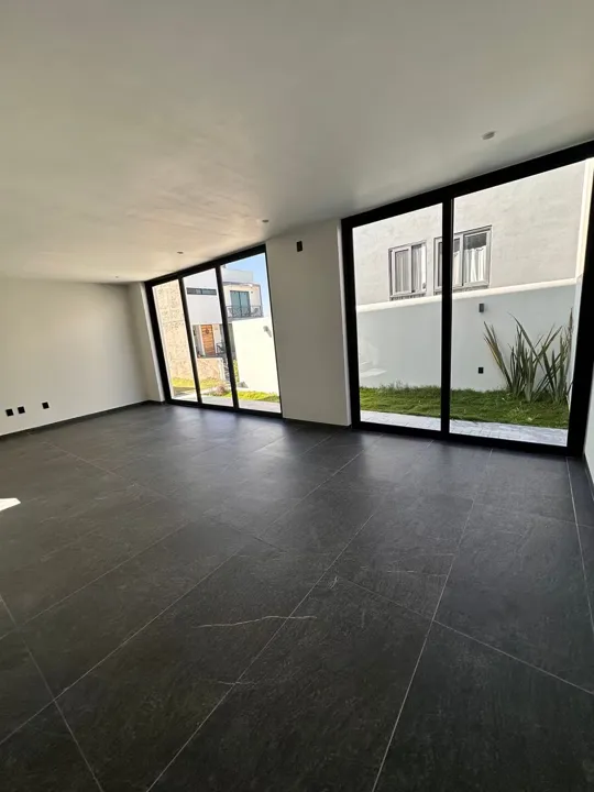 Foto 5 de Casa en Venta en Valle Imperial - Coto Maples 92
