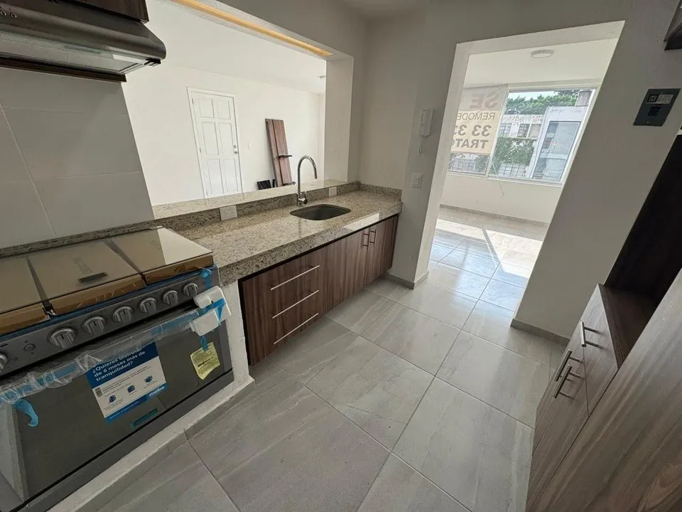 Foto 6 de Departamento en venta en Americana - Simon Bolivar 339- Int 4
