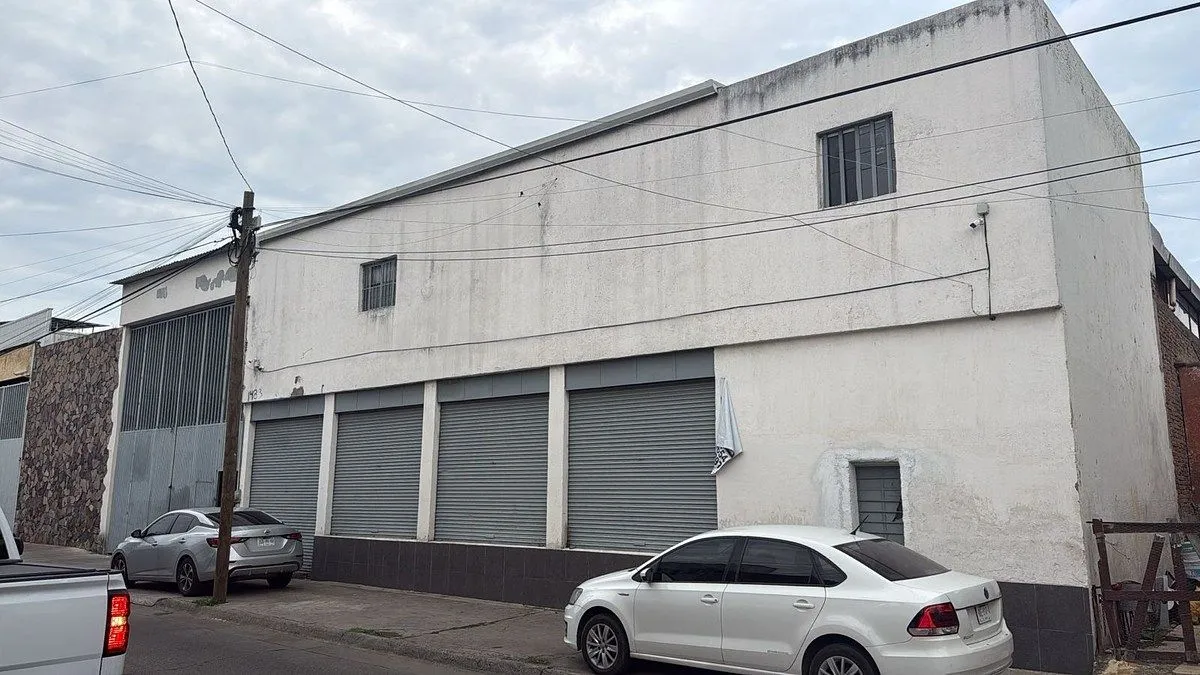 BODEGA INDUSTRIAL / QUINTA VELARDE 1345 MTS2