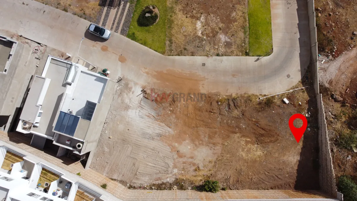 Foto 2 de Terreno en Venta en Zimaltá Tlaquepaque con vista a la ciudad