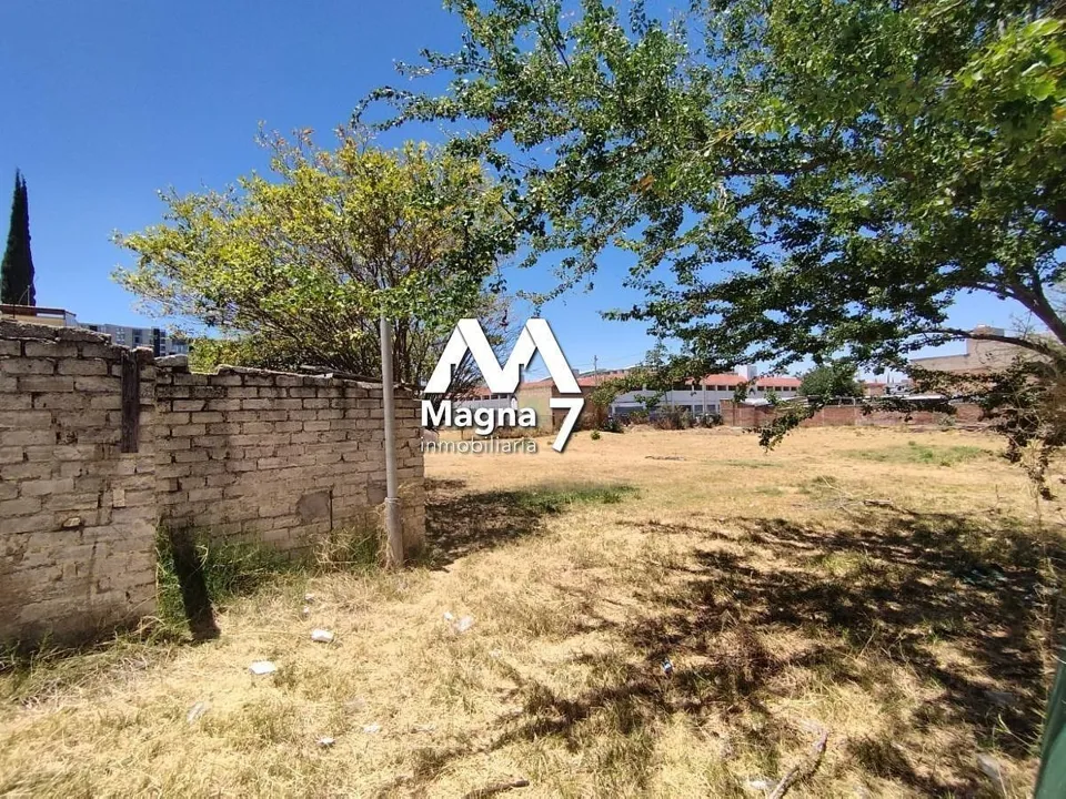 Foto 2 de VENTA TERRENO COMERCIAL ZONA MERCADO DEL MAR