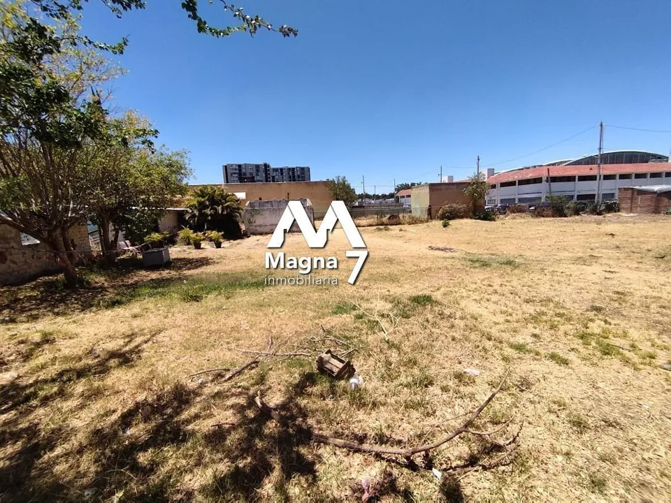 Foto 4 de VENTA TERRENO COMERCIAL ZONA MERCADO DEL MAR