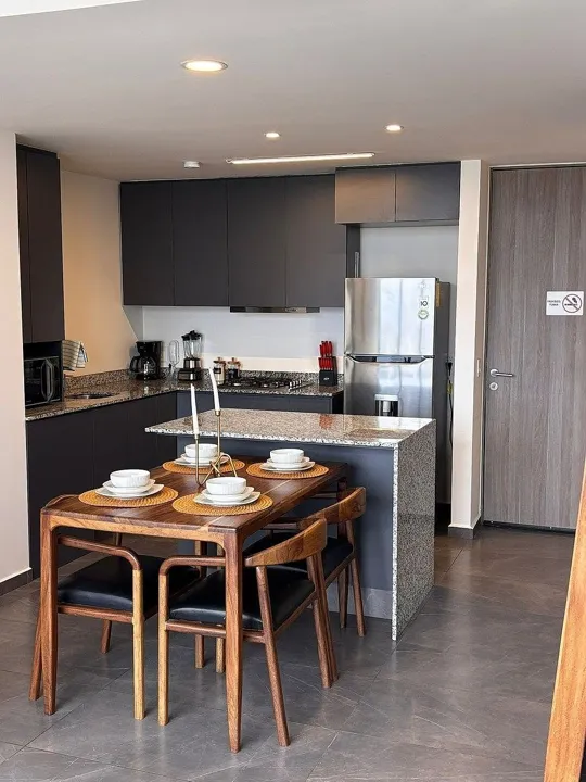 Moderno Departamento Amueblado en Torre Vibranta
