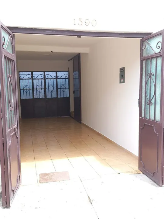 Foto 8 de Local comercial en renta en Santa Teresita, Guadalajara|Planta Alta