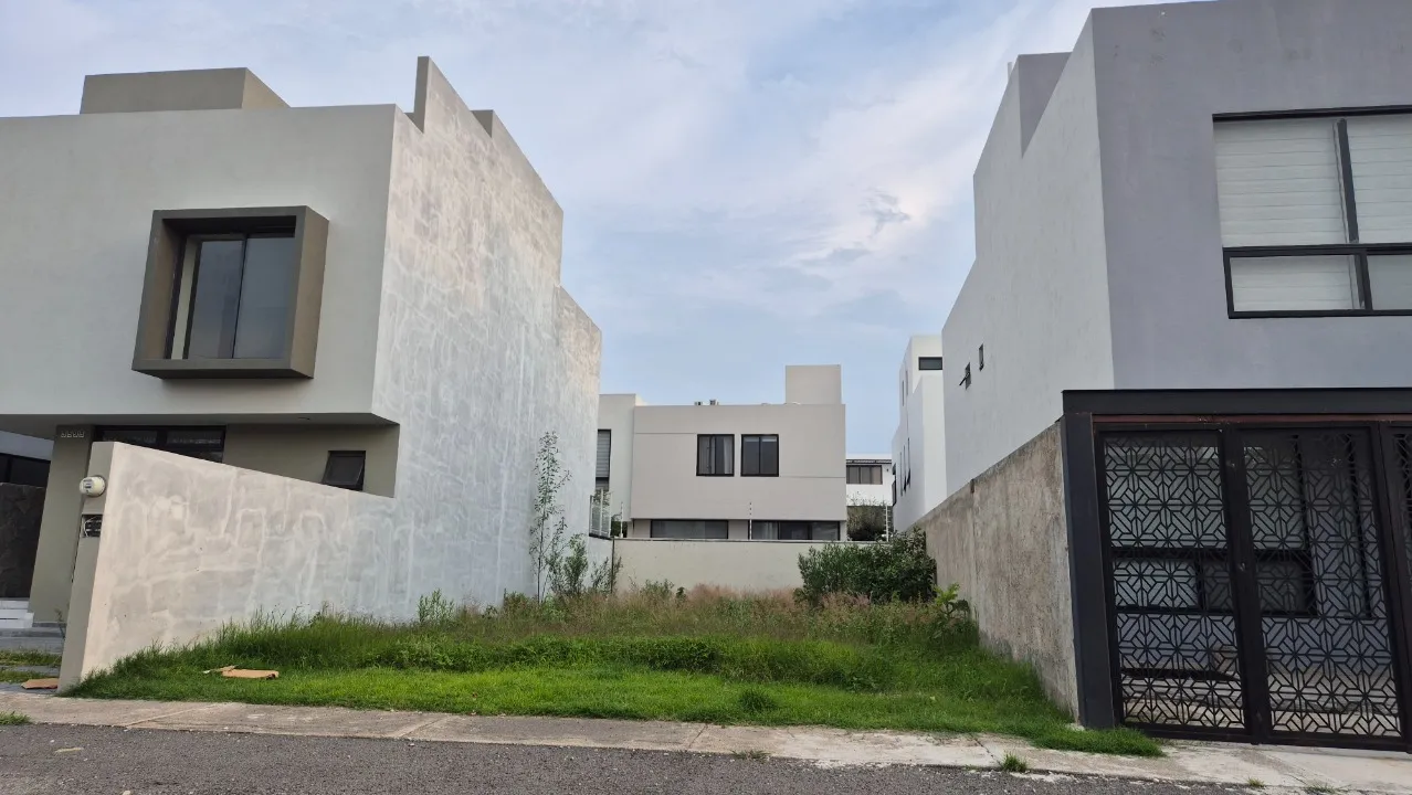 Foto 5 de Terreno en venta en Paseo De La Estrella, Parques Vallarta, Zapopan