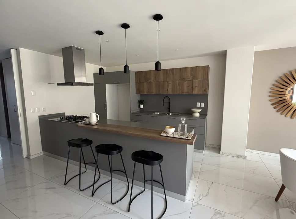 Foto 3 de Departamento en Venta en Colomos Providencia en Torre Austra PB (VR)