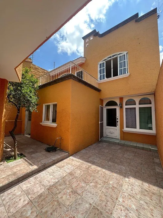 Casa en Renta en Lomas de Polanco | 5 Recámaras y Amplios Espacios