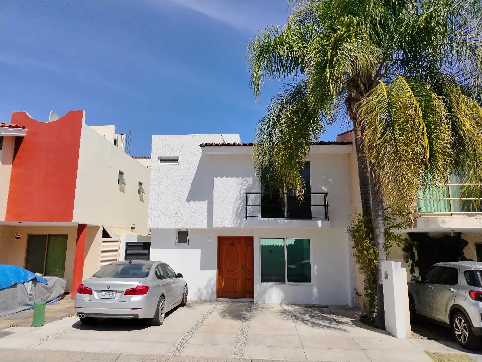 Foto 2 de Casa en venta en Calle Boulevard Prolongación Mariano Otero, La Tijera, tlajomulco de zuñiga