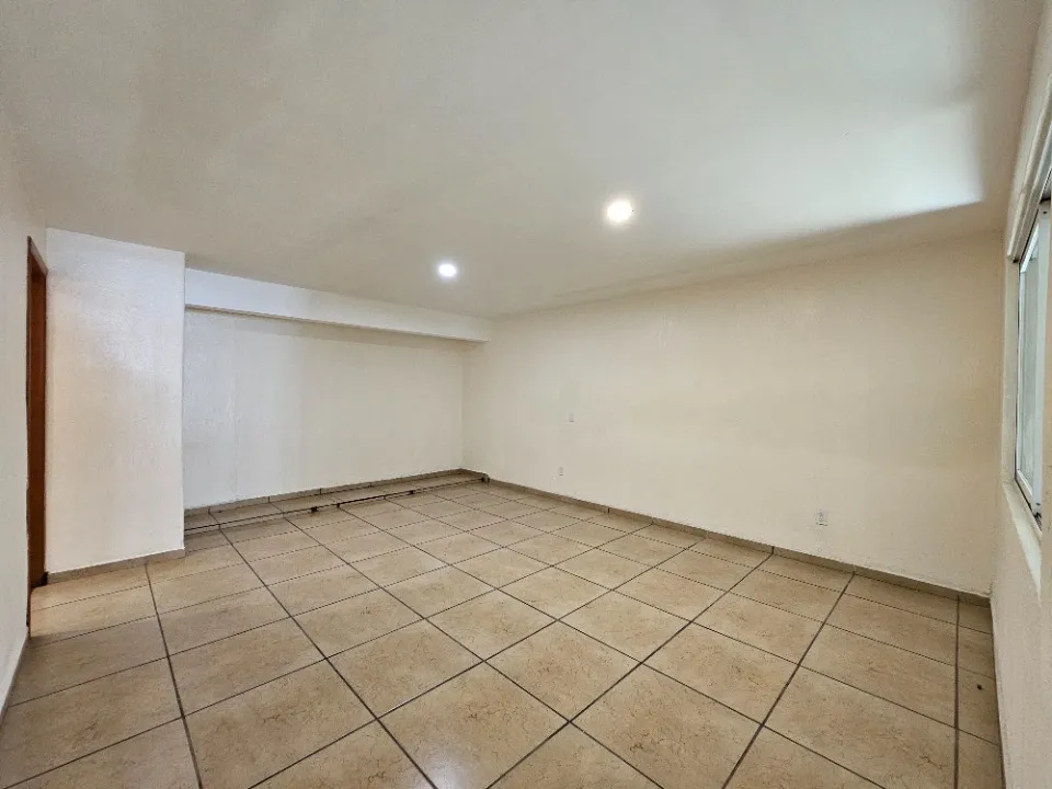 Foto 5 de Casa en venta en Calle Salvador López Chávez, Gonzalez Gallo, Guadalajara
