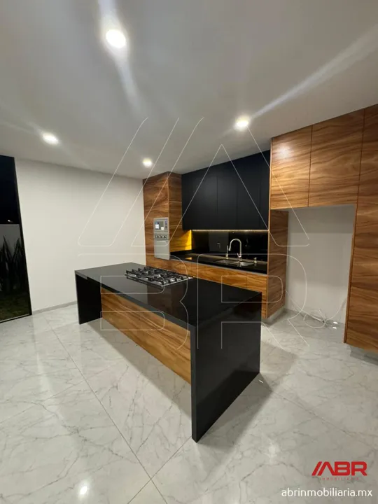Foto 8 de Casa nueva en Coto frente al parque metropolitano
