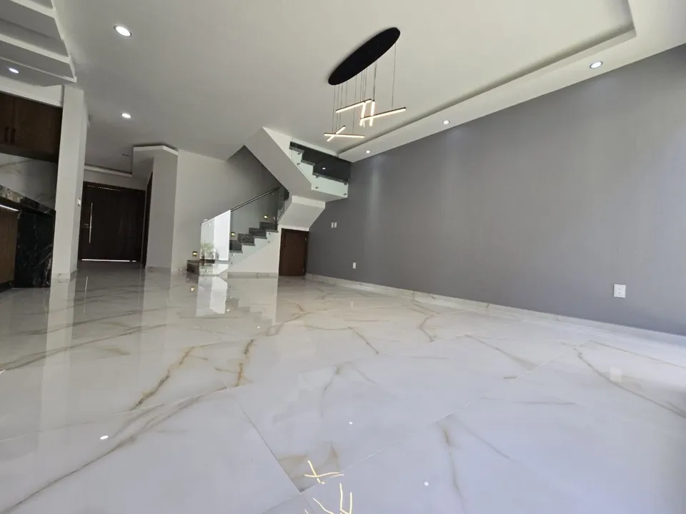 Foto 2 de Casa en Venta en Valle Imperial, coto Imperio Maya