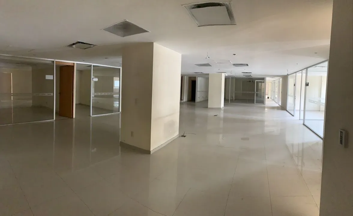 Local renta, dentro del Hotel Presidente Intercontinental, Zapopan | CLR-OP224