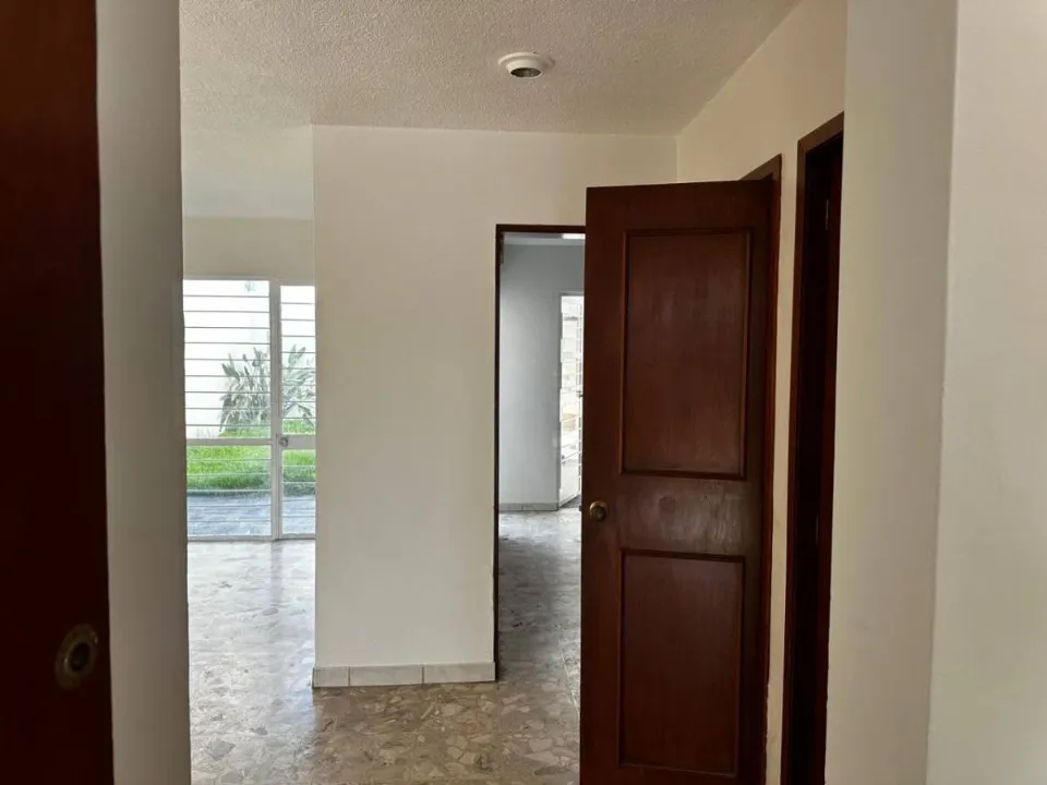 Foto 2 de Casa en renta en UNICORNIO, ARBOLEDAS, ZAPOPAN