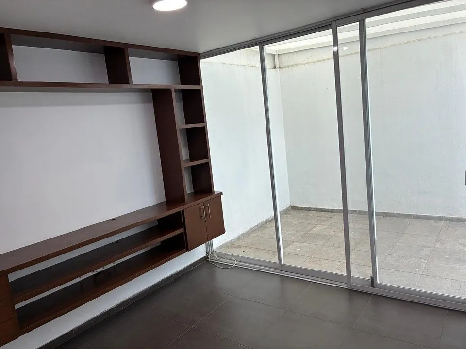 Foto 9 de LA CASA QUE ESPERABAS PARA RENTAR EN EL COTO CHAPALITA LAS FUENTES