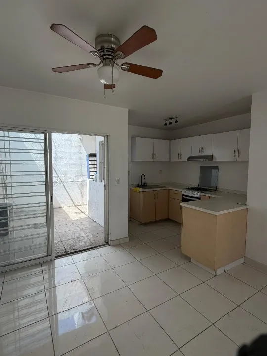 Foto 3 de Casa en venta en Gladiolas, Mariano Otero, Zapopan