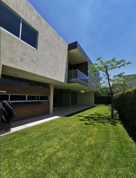 Foto 4 de Residencia de Lujo en Venta – Bosque de los Lagos, Zona Andares