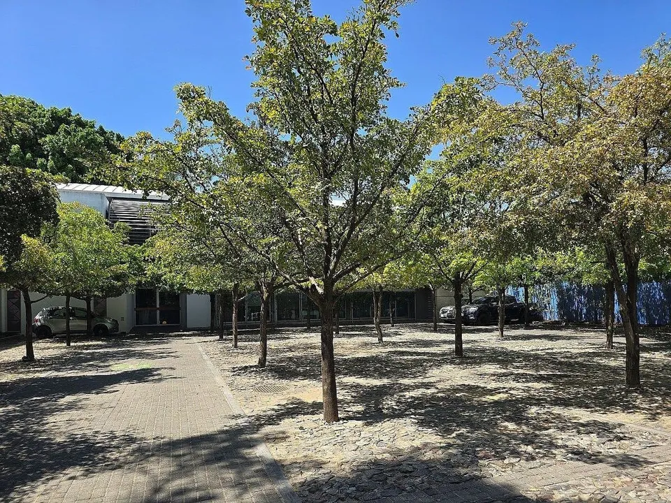 Foto 3 de EDIFICIO DE OFICINAS AMUEBLADO EN RENTA EN CIUDAD GRANJA