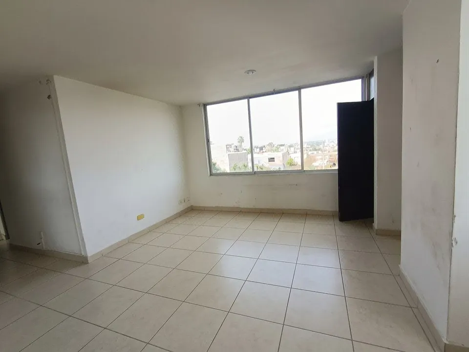 Foto 2 de Departamento de 3 recámaras en Lomas del Paraíso, cerca de Independencia y Perif