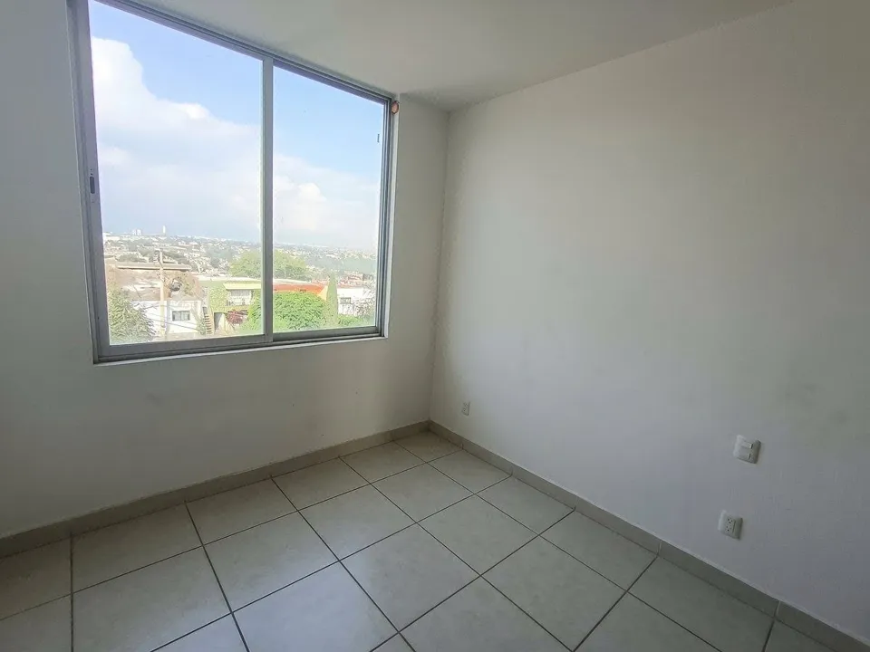 Foto 5 de Departamento de 3 recámaras en Lomas del Paraíso, cerca de Independencia y Perif